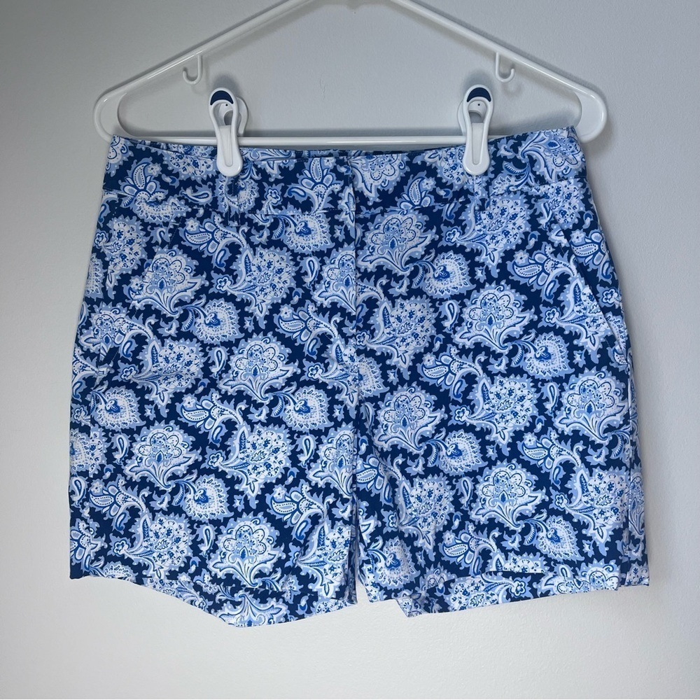 J.McLaughlin Women's Blue White Paisley Print Shorts Size 4